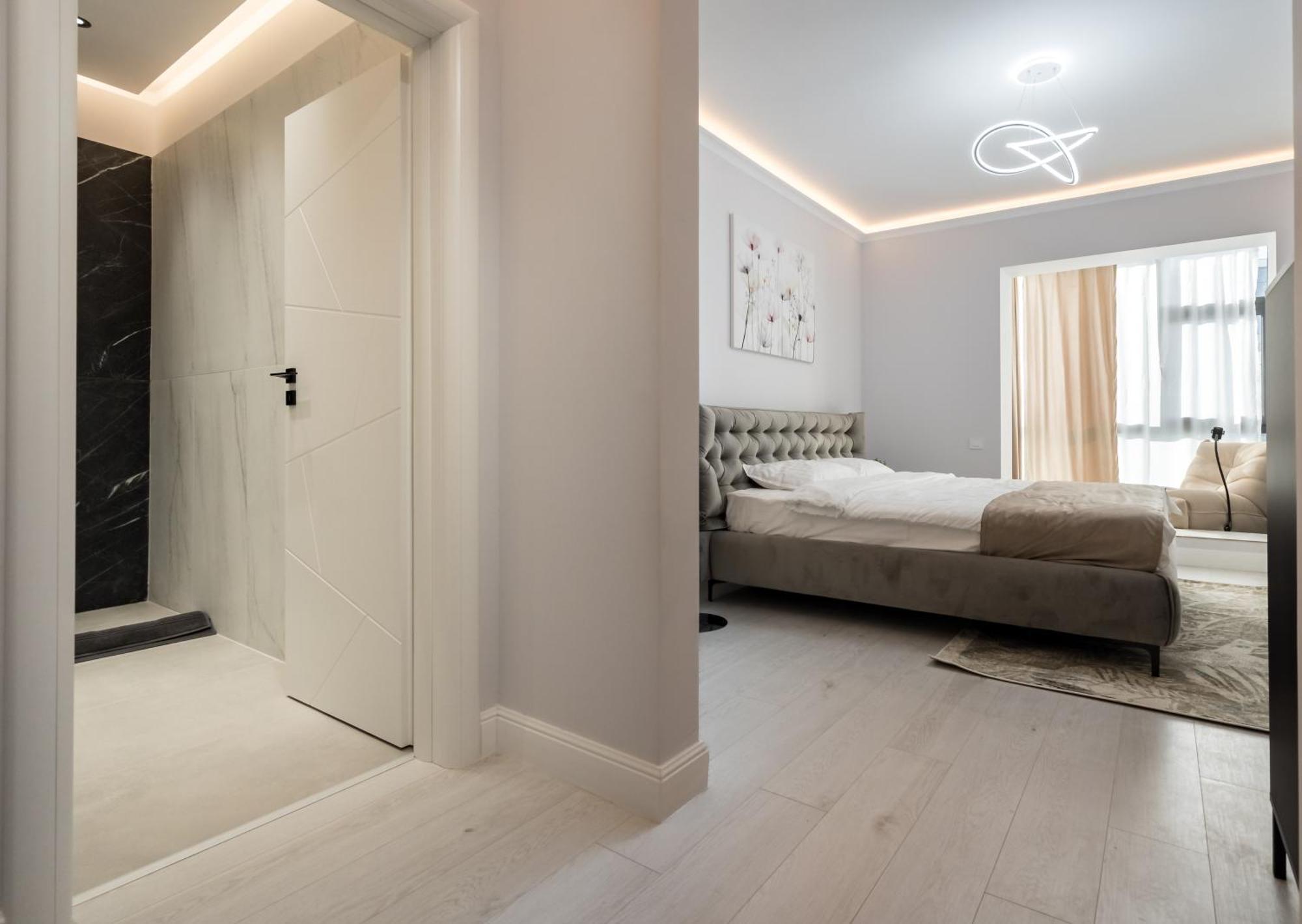 Apartament Plaza 45 *